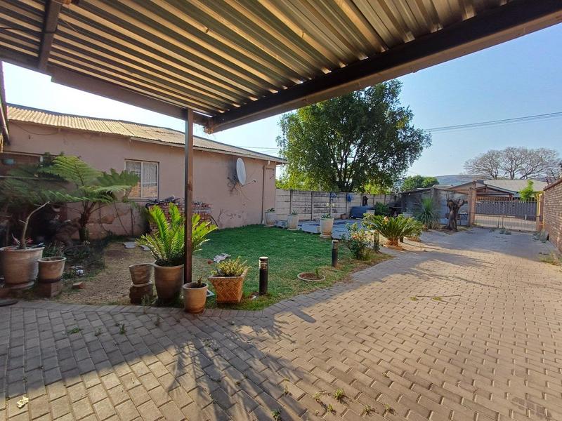 5 Bedroom Property for Sale in Claremont Western Cape
